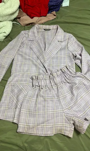 Suit thumbnail 7