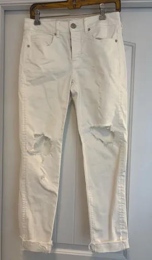 American Eagle Outfitters White Jeans Ripped thumbnail 1