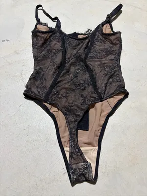 Shapellx Sheer Black Lace Bodysuit XS thumbnail 5