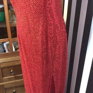 Sexy Retro Vintage 90s Red Sequin Floor Length Formal Gown Halter Neck Leg Slit thumbnail 4