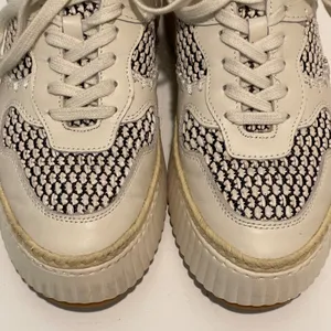 Dolce Vita Women's Platform Sneakers Espadrille Trimmed‎ Lace-Up Shoes Size 8 thumbnail 5