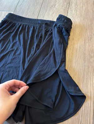 Lululemon Shorts thumbnail 5