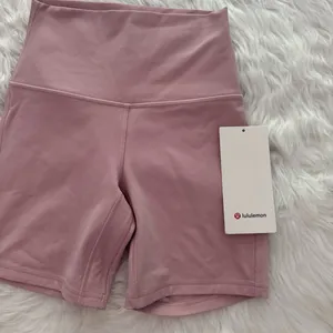 Lululemon Align High Rise Shorts 6" Pink Haze Size 4 thumbnail 4