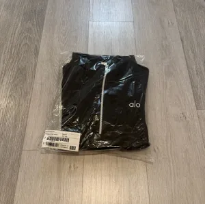 Alo Yoga 1/4 sweatshirt XS thumbnail 6