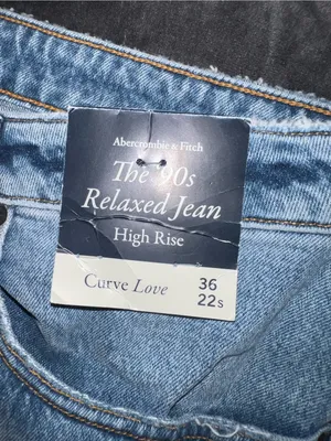 Abercrombie & Fitch Curve Love High Rise 90s Relaxed Jean Size 36 / 22 Short thumbnail 8