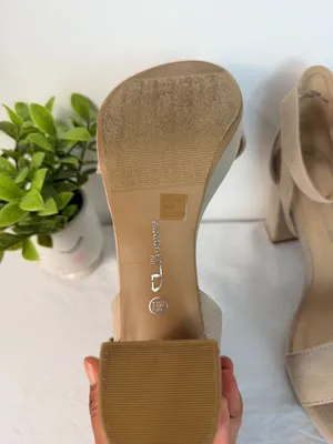 CL By Laundry Womens Beige Suede Block Heel Sandals Size 7.5W thumbnail 6