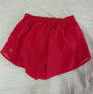 Lululemon lipgloss pink hottie hot shorts thumbnail 5
