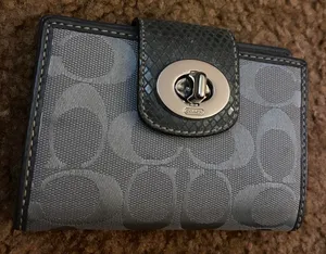 Grey Wallet With Lavender Interior thumbnail 1