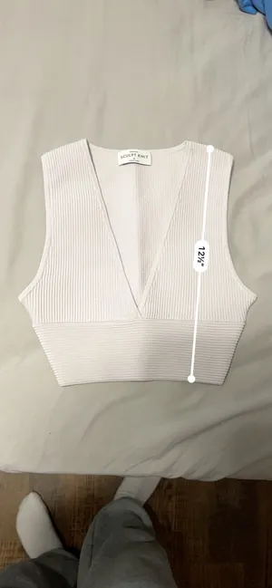 Aritzia Babaton Tank Sculpt Knit Crop thumbnail 5