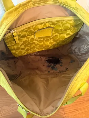 Y2K Coach Getaway Nylon Signature Tote in Yellow and Cream thumbnail 7