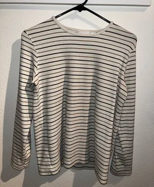 Liz Claiborne Cream Top with Black and Brown Stripes thumbnail 1