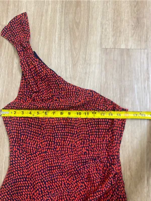 Club Monaco 100% silk Crimson One-Shoulder Ruffle Hem Midi Dress thumbnail 6