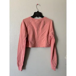 Gymshark Salmon Pink Cropped Sweatshirt Small Athleisure Workout Pullover thumbnail 7