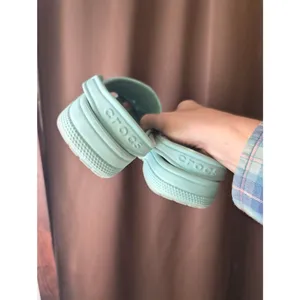 CROCS Lightweight Aqua Clog Sandals M4 W6 thumbnail 3