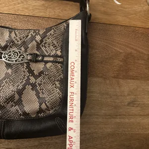 Vintage Brighton Black Pebbled Leather Python-Embossed Hobo Style Shoulder Bag thumbnail 12