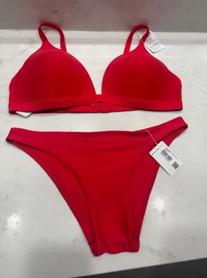 Lululemon waterside bikini top size C bottoms size 8 thumbnail 1