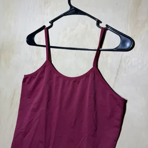 Massini Womens 3X Burgundy Camisole Tank Tops Stretch Layering Basics Lot Of 2 thumbnail 3