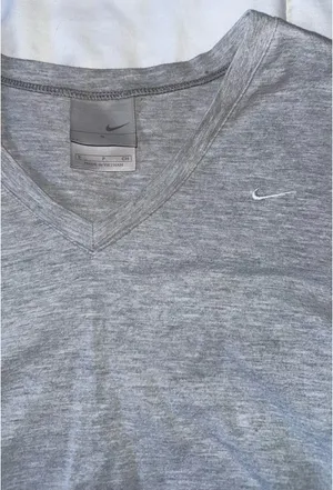 Cropped Nike Long Sleeve thumbnail 2