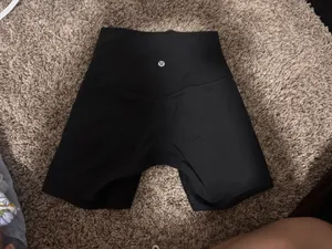 Lululemon Shorts thumbnail 2