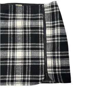 Hollister Black White Plaid Wool Blend Mini Skirt Size 7 Preppy Zip Front thumbnail 4