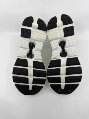 On Cloud X 4 sneakers in ivory and black colorway SZ 7.5 thumbnail 7