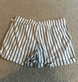 Z Supply Shorts thumbnail 2