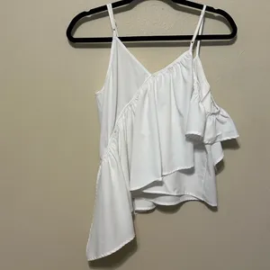 Line‎ & Dot Revolve Marlien Asymmetrical Top Size Small thumbnail 9
