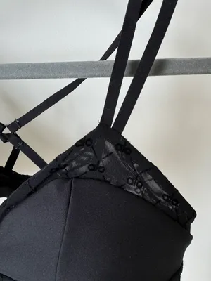 Alo Airlift Mesh Logo Sports Bra thumbnail 4