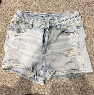 American Eagle Shorts thumbnail 1