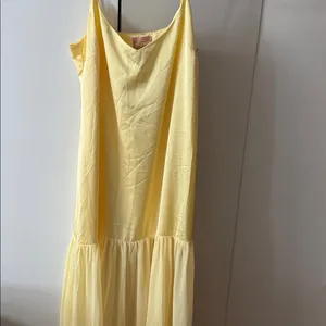 Show me your MuMu Dalia Maxi Dress thumbnail 3