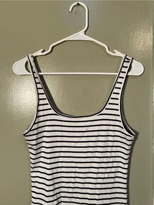 Eri + Ali Women’s Size Medium Janesse Ribbed Top Striped White Black Scoop Neck thumbnail 5