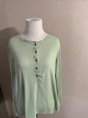 Women's Mint Green Long-Sleeve Henley Top thumbnail 6