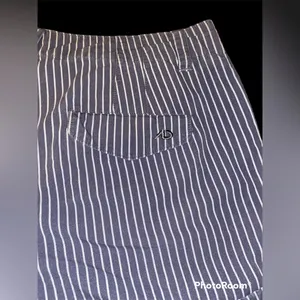 Y2K Vintage Nike Shorts. thumbnail 5