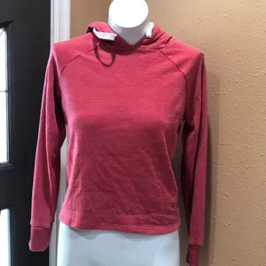Colsie Women's Red Hooded Sweatshirt XS Long Sleeve Casual Top thumbnail 2