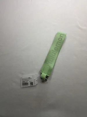 Lululemon Never Lost Keychain Size O/S Green Silver thumbnail 4