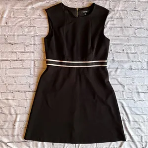 Nine West LBD Black Dress 12 thumbnail 1
