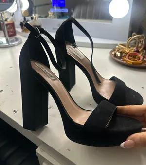 Steve Madden Suede Heels thumbnail 2
