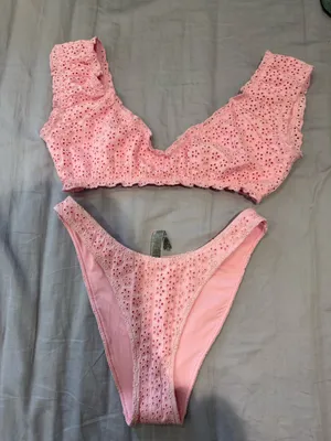 Victoria's Secret Bikini set top s bottom Xs thumbnail 1