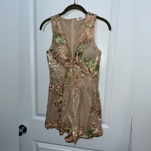 Hello Molly Fairy Embroidery Mesh Floral Plunge Neckline Zip Up Romper Sz 10 thumbnail 5