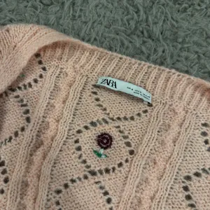 Zara Sweater thumbnail 3