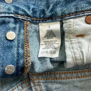 Aeropostale blue distressed button front high rise boyfriend shorts in size 2 thumbnail 5