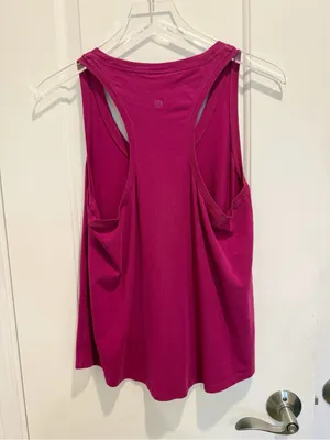 LULULEMON Love Tank in Magenta Purple size 8 Athletic Workout Running EUC thumbnail 4