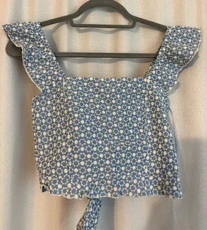 Boutique Top thumbnail 1