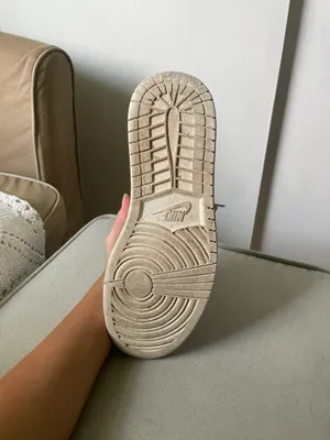 Nike Jordan 1 Retro Women's Shoes thumbnail 5
