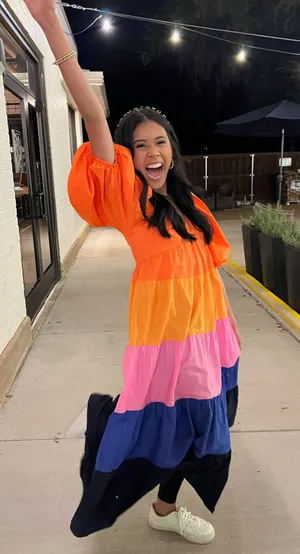 Dress thumbnail 4