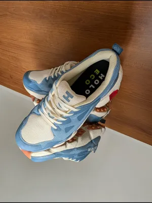 HOLO Footwear Nephelae For Any Run in Blue & Cream (Unisex) thumbnail 3