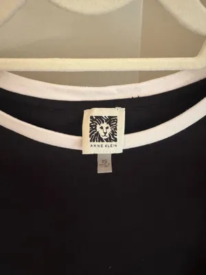 Anne Klein Top thumbnail 2