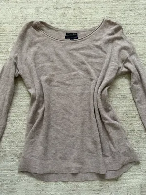 American Eagle Outfitters Long-Sleeve Crewneck Top in Heather Taupe (Size Small) thumbnail 3