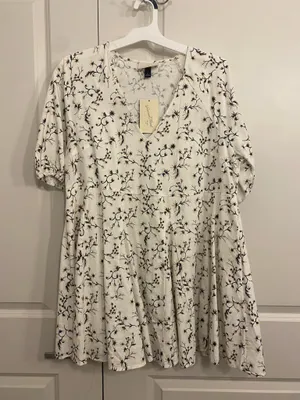 Universal Threads Sundress NWT thumbnail 1