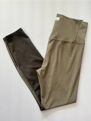 Vuori High Rise Colorblock Studio Leggings Light Oregano Green medium thumbnail 5